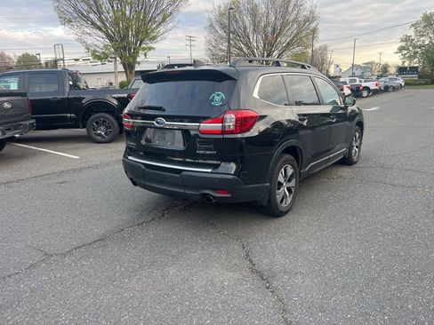 Used 2020 Subaru Ascent Premium w/ Convenience Package image 4