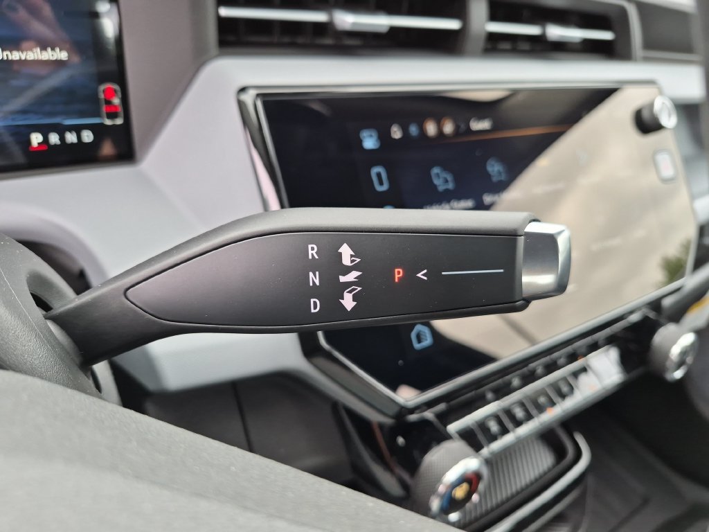 New 2027 Chevrolet Bolt LT w/ Comfort Package FWD image 22