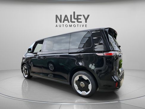 New 2025 Volkswagen ID. Buzz Pro S image 3