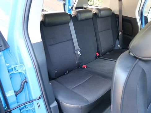 Used 2007 Toyota FJ Cruiser 4WD image 28