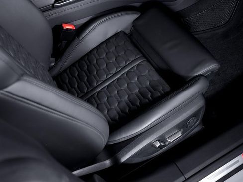 Used 2025 Audi RS 7 Performance image 58