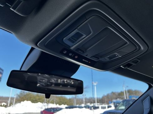 New 2026 GMC Sierra 1500 Elevation image 24