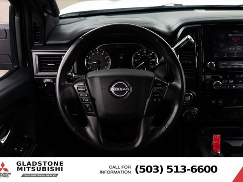 Used 2023 Nissan Titan SV w/ SV Convenience Package AWD/4WD image 12