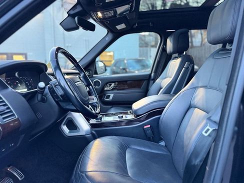 Used 2022 Land Rover Range Rover Westminster Edition image 16