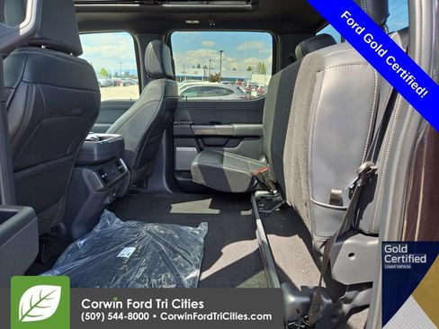 Used 2025 Ford F150 Lariat AWD/4WD image 32