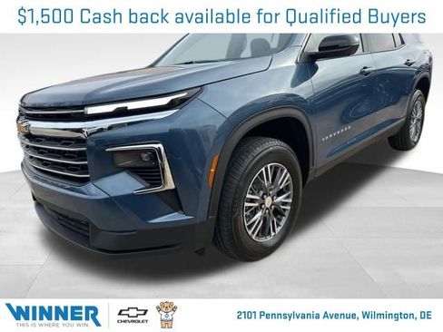 New 2026 Chevrolet Traverse LT w/ Driver Confidence Package image 1