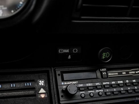 Used 1987 Porsche 911 Carrera image 73