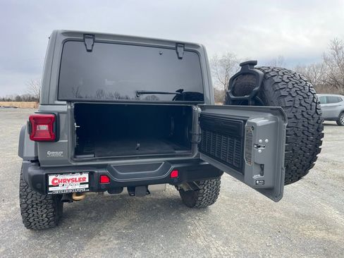 Used 2023 Jeep Wrangler Rubicon 392 w/ Xtreme Recon 35" Tire Package image 11