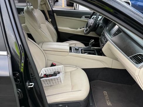 Used 2017 Genesis G80 3.8 w/ Option Group 03 image 5