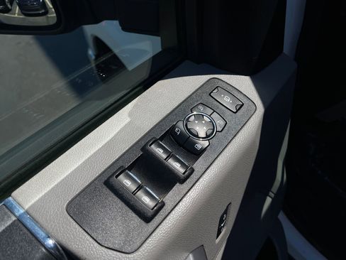 Used 2020 Ford F350 XLT AWD/4WD image 11