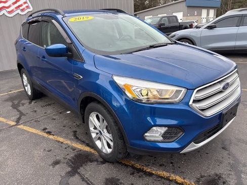 Used 2019 Ford Escape SEL image 8