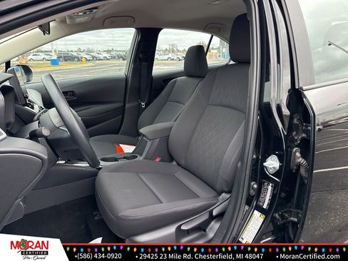 Used 2024 Toyota Corolla LE image 11