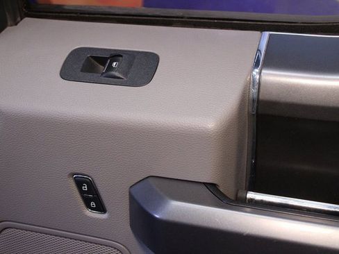 Used 2018 Ford F150 XLT w/ Equipment Group 301A Mid image 8