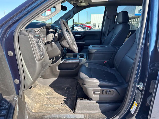 Used 2021 Chevrolet Silverado 3500 LTZ w/ LTZ Plus Package AWD/4WD image 21