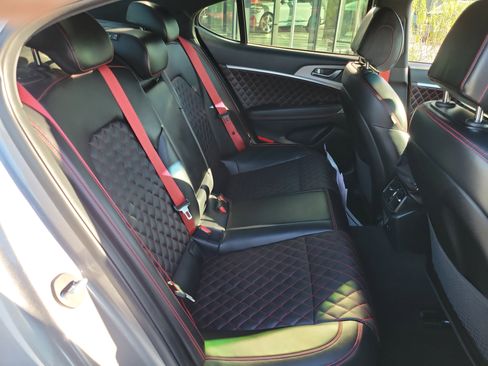 Certified 2023 Genesis G70 3.3T w/ Sport Prestige Package image 21