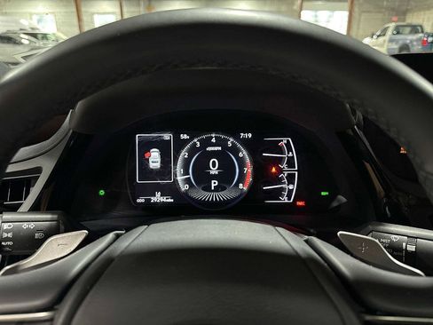 Used 2024 Lexus ES 350 w/ Premium Package image 33