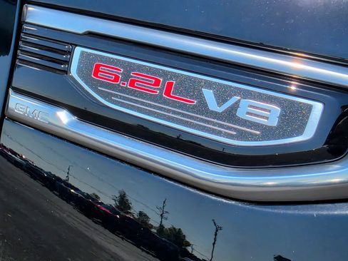 Used 2026 GMC Sierra 1500 AT4 w/ AT4 Premium Package AWD/4WD image 18