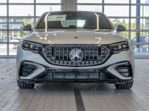 New 2026 Mercedes-Benz E 53 AMG e 4MATIC Sedan image 11