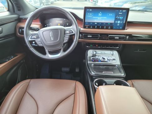 Certified 2022 Lincoln Nautilus Reserve FWD image 16