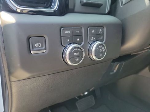 New 2026 GMC Sierra 2500 Denali w/ Denali Reserve Package AWD/4WD image 17