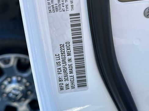 Used 2024 RAM 2500 Laramie image 41