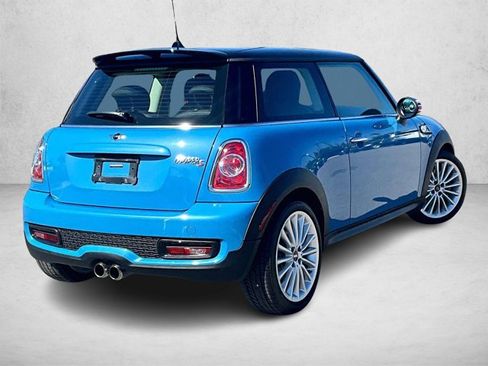 Used 2013 MINI Cooper S image 2