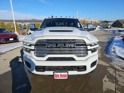 New 2025 RAM 2500 Laramie w/ Sport Appearance Package image 9
