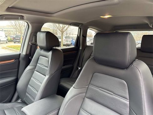 Used 2020 Honda CR-V Touring image 34