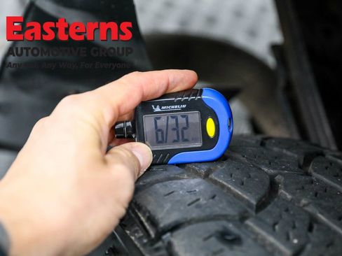 Used 2016 Chevrolet Express 2500 image 28