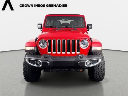 Used 2020 Jeep Wrangler Unlimited Sahara AWD/4WD image 2