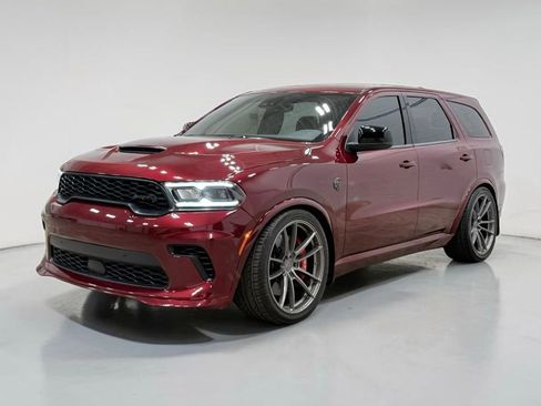 Used 2021 Dodge Durango SRT Hellcat w/ Technology Group AWD/4WD image 11