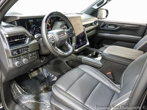 Used 2026 GMC Yukon Elevation image 10