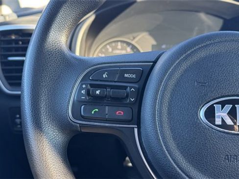 Used 2017 Kia Sportage LX w/ LX Popular Package image 22