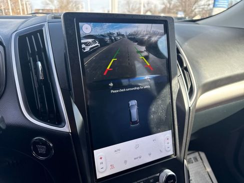 Used 2024 Ford Edge SEL w/ Convenience Package image 32