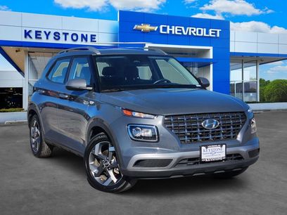 Used 2025 Hyundai Venue SEL