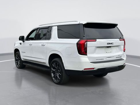 Used 2025 GMC Yukon XL Elevation w/ Technology Package AWD/4WD image 7