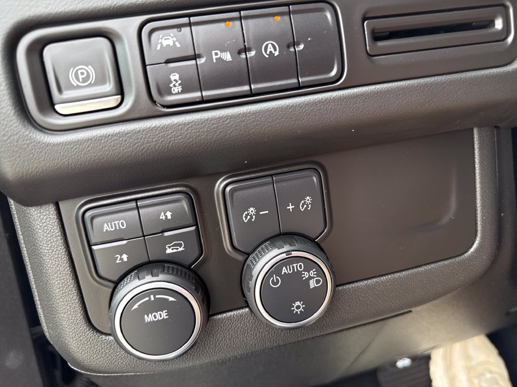 Certified 2023 Chevrolet Tahoe RST AWD/4WD image 22