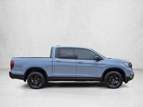 Used 2024 Honda Ridgeline Black Edition image 4