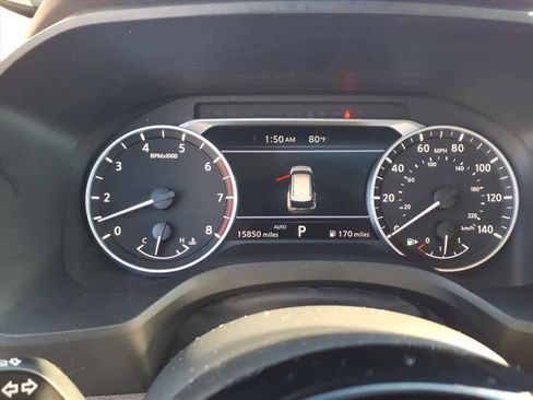 Used 2023 Nissan Rogue SV w/ SV Premium B Package image 11