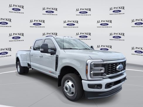 New 2026 Ford F350 Platinum w/ FX4 Off-Road Package AWD/4WD image 7