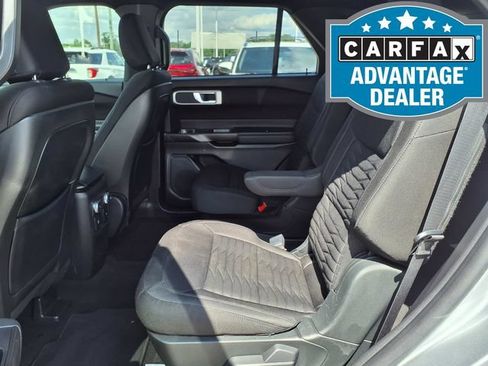 Used 2020 Ford Explorer XLT RWD image 16