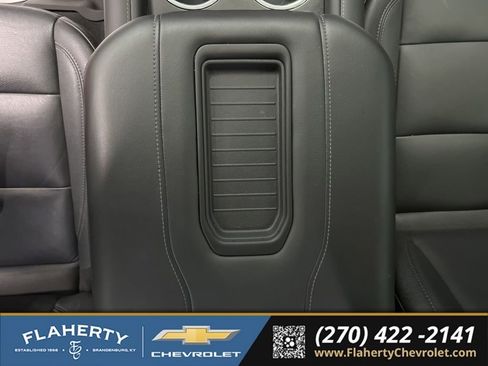 Used 2023 Chevrolet Tahoe Z71 w/ Luxury Package AWD/4WD image 33