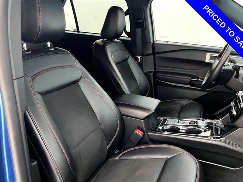 Used 2023 Ford Explorer ST-Line w/ Class IV Trailer Tow Package image 11