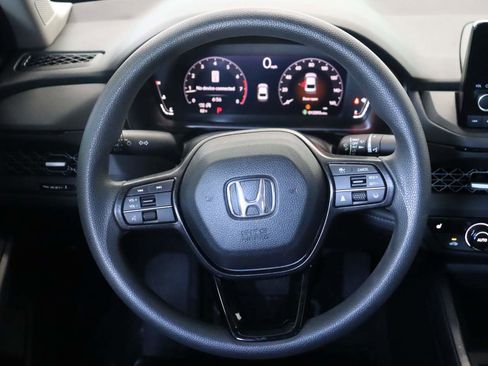 Used 2023 Honda Accord EX image 9