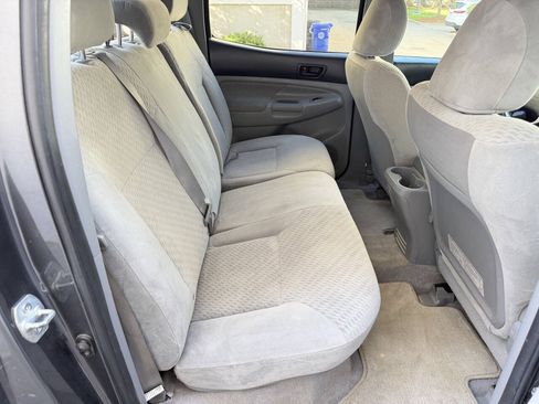 Used 2011 Toyota Tacoma 4x4 Double Cab w/ SR5 Pkg #2 image 22