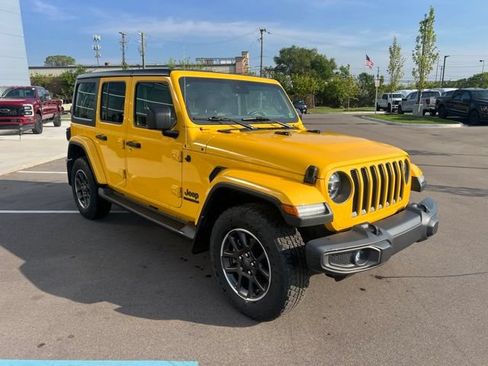 Used 2021 Jeep Wrangler Unlimited Sport AWD/4WD image 3