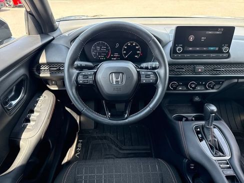 Used 2024 Honda HR-V Sport image 14