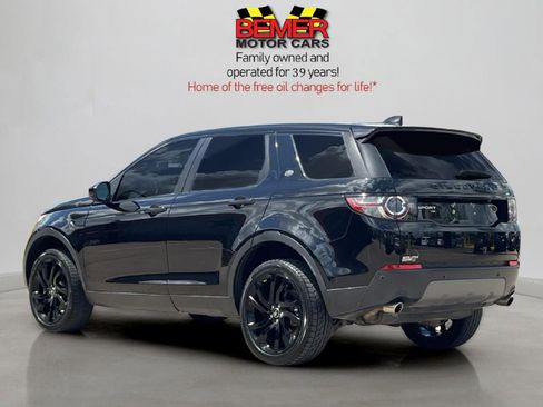 Used 2018 Land Rover Discovery Sport HSE Luxury image 3