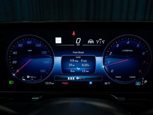 New 2026 Mercedes-Benz S 580 4MATIC Sedan image 16