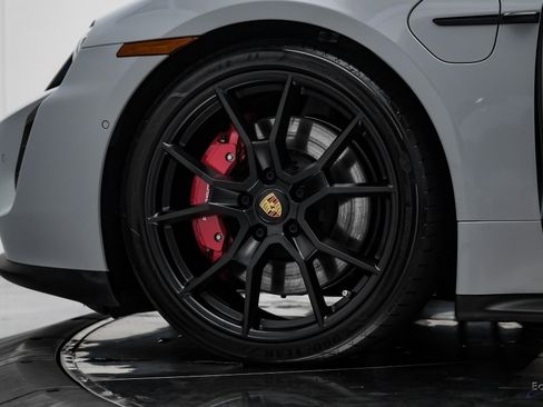 Used 2023 Porsche Taycan GTS w/ Premium Package image 83